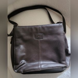 Relic brown pebble leather purse with multiple zipped pockets